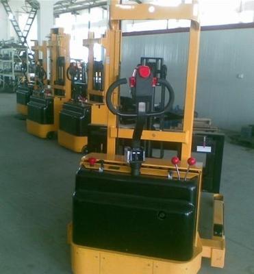 太陽能廠_太陽能廠供貨商_供應(yīng)哪里有太陽能廠專用堆高機(jī)出售_太陽能廠價(jià)格_佛山市鑫升機(jī)械設(shè)備銷售總部