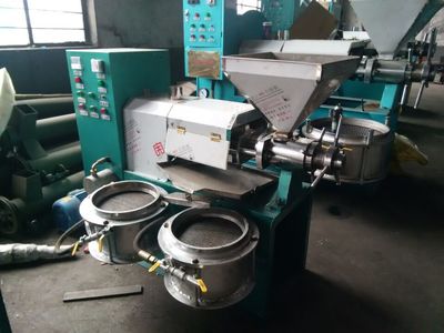 70型-龍巖啟航家用小型榨油機推進(jìn)了技術(shù)的發(fā)展 _供應(yīng)信息_商機_中國食品機械設(shè)備網(wǎng)
